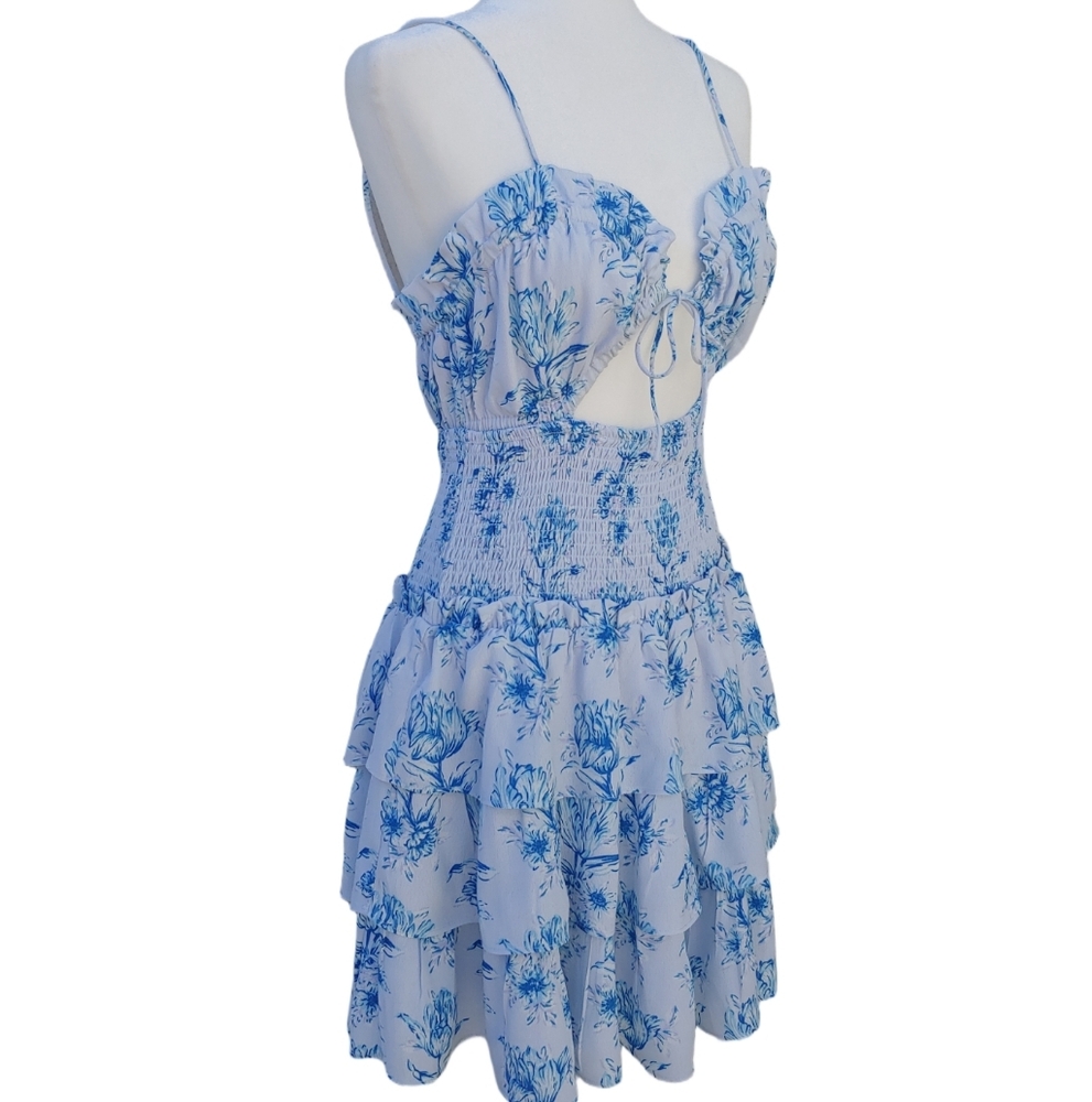 SABO Selma Carri Blue Floral Smocked Sleeveless Dress in Women's Medium NWT